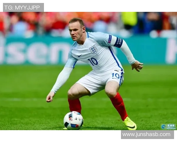 斯科特带领球队突破重围创历史 新赛季足球大突破再度启航 斯科特带领球队突破重围创历史 新赛季足球大突破再度启航