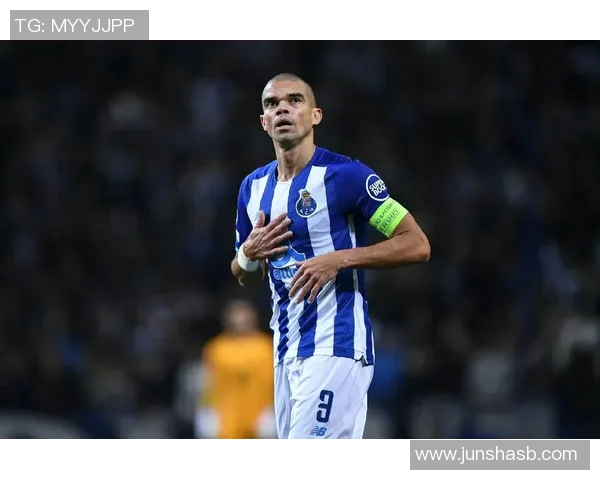 退役后依然魅力四射的足球球星谁最帅引发热议